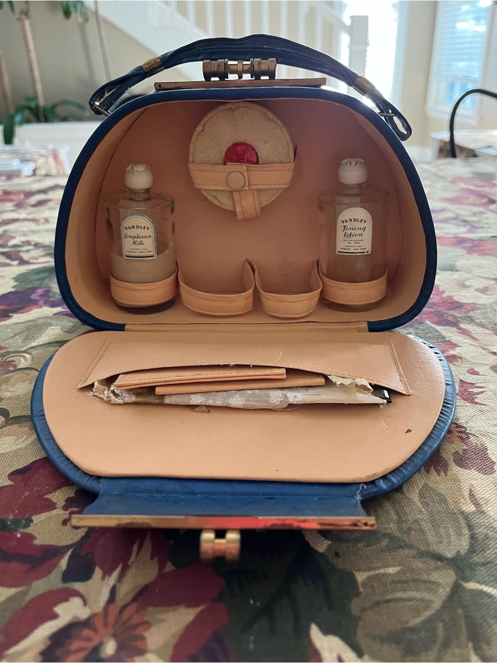 Vintage Yardley Travel Cosmetic Case.  Dressing table decor.